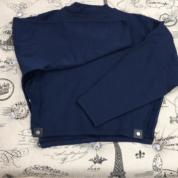 Christopher Kane Cup Chain Cropped Sweatshirt - Picture 16 of 16